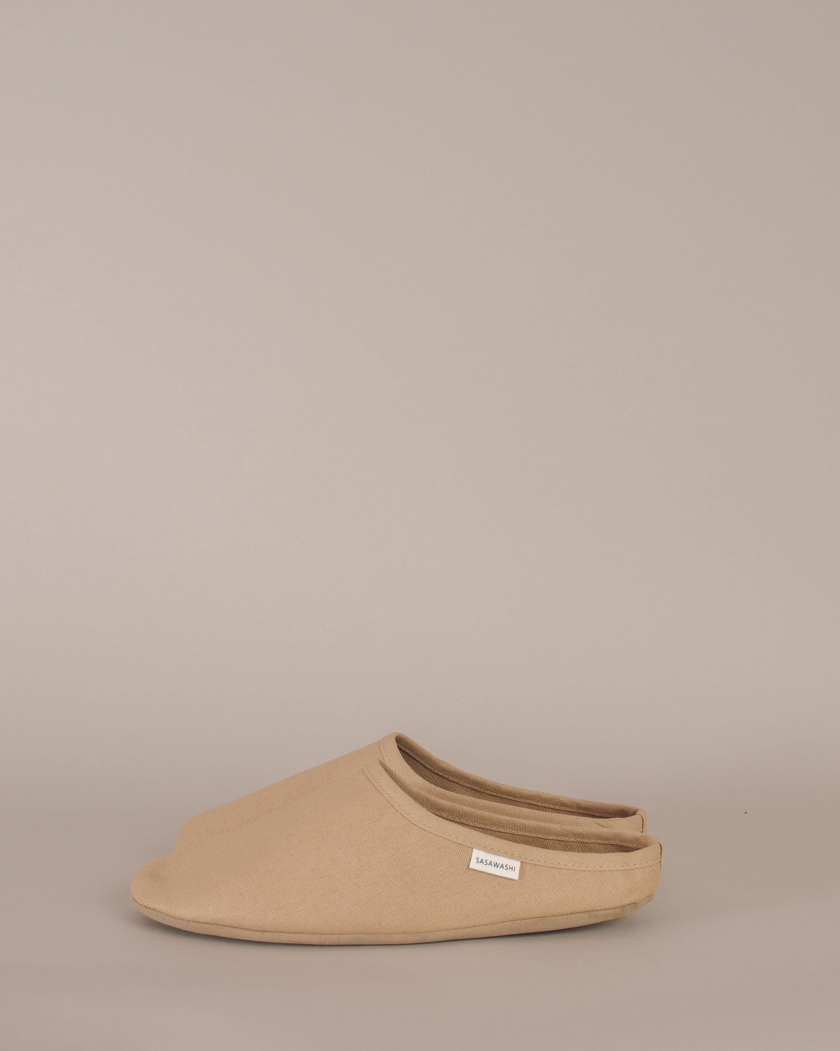 Sasawashi Room Shoes in Camel