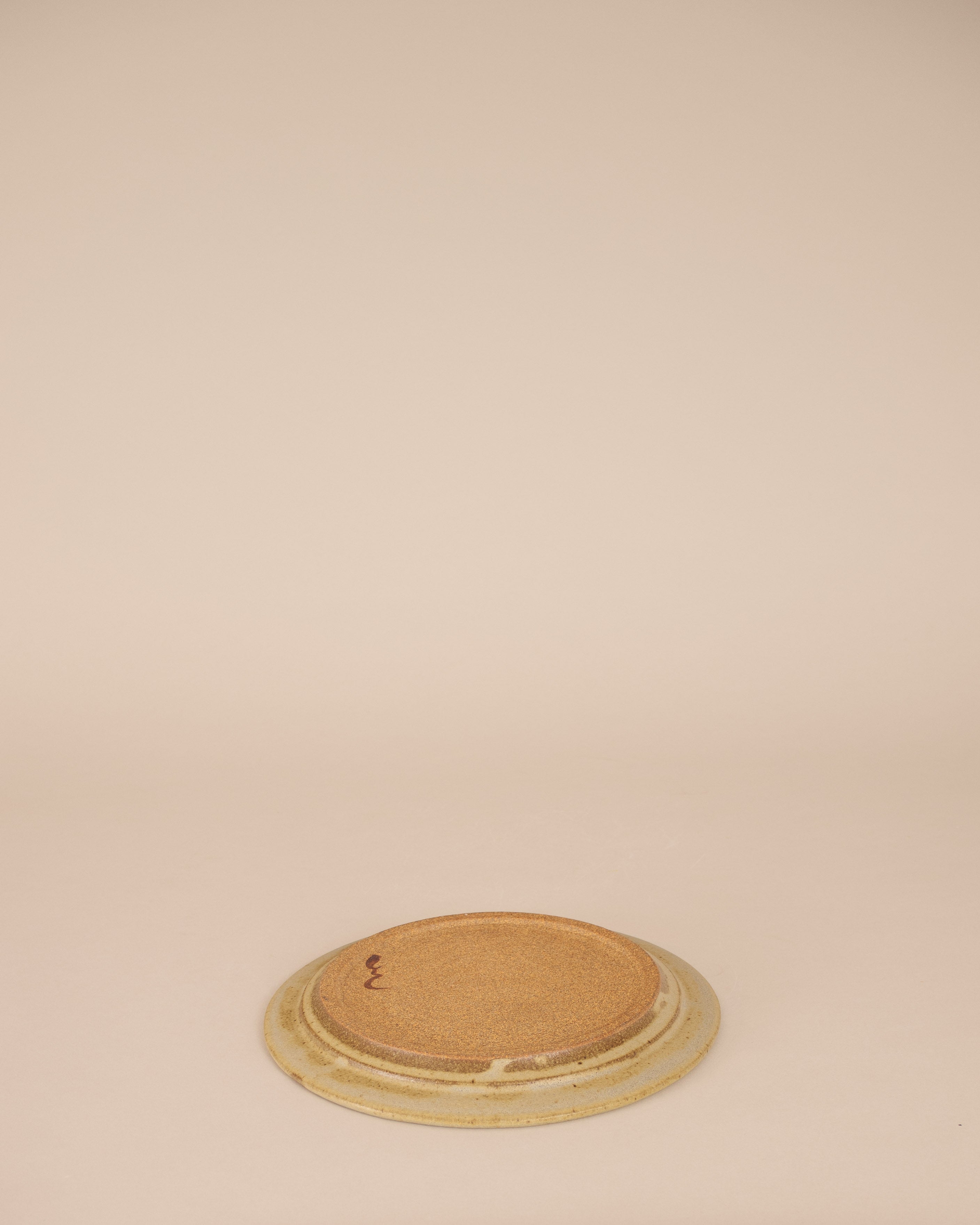 Rimmed Side Plate in Lichen - GOOD FRIEND